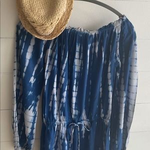 Classy and cute blue and white tie dye romper (shorts and top attached) size M l